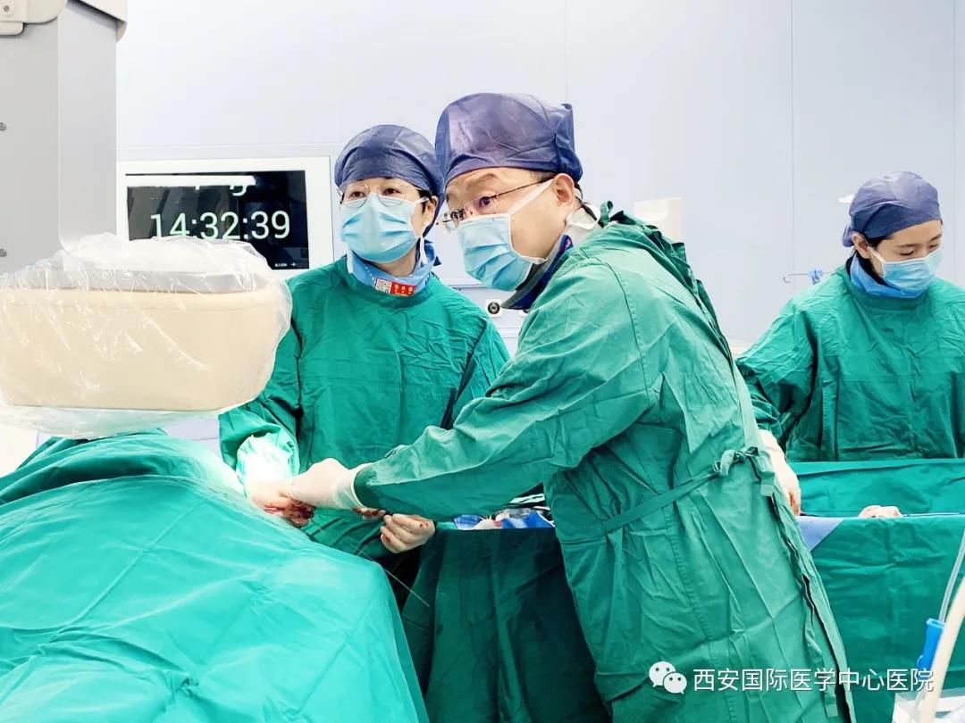 心內心外聯手，為年輕生命保駕續(xù)航