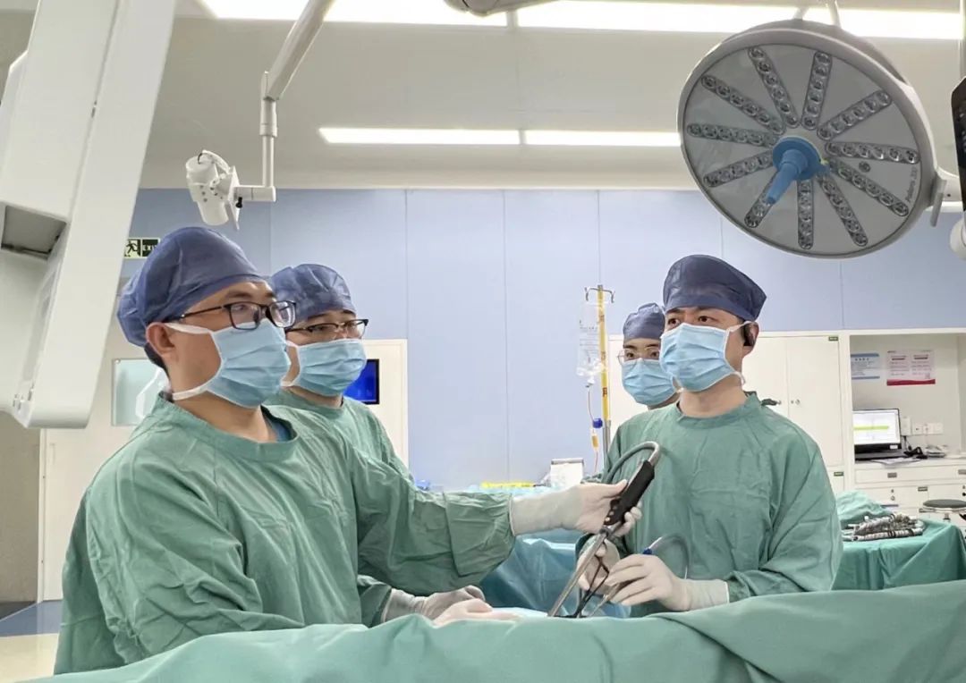 3cm切口解決10cm巨大腫瘤困擾！